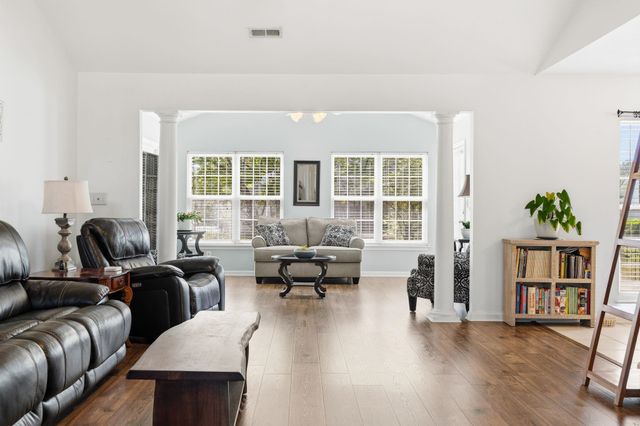 304 Ayrie Ct., Conway, SC 29527