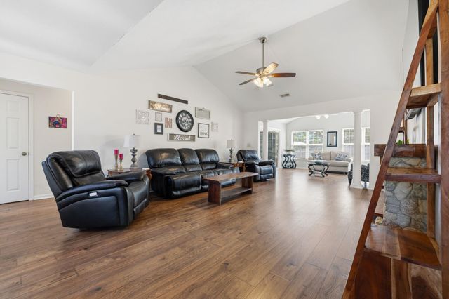 304 Ayrie Ct., Conway, SC 29527