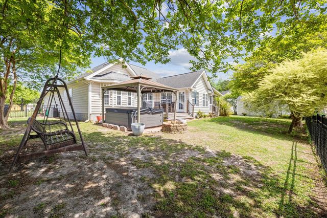 304 Ayrie Ct., Conway, SC 29527