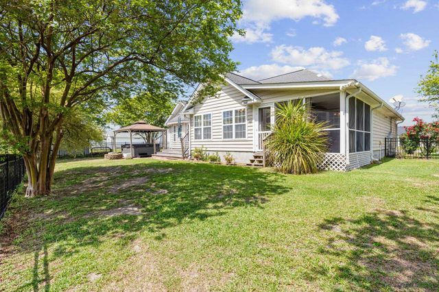 304 Ayrie Ct., Conway, SC 29527