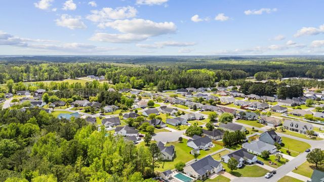 304 Ayrie Ct., Conway, SC 29527