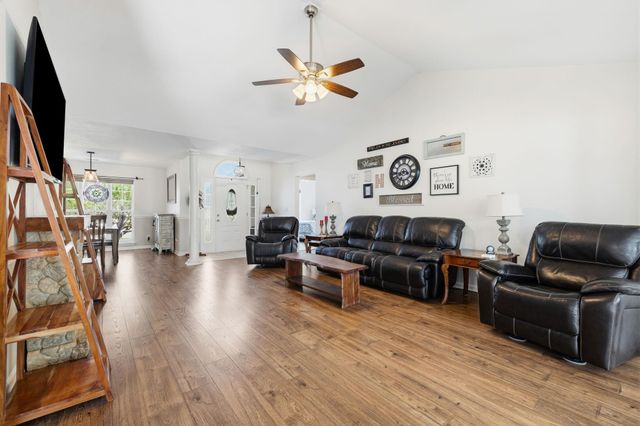 304 Ayrie Ct., Conway, SC 29527