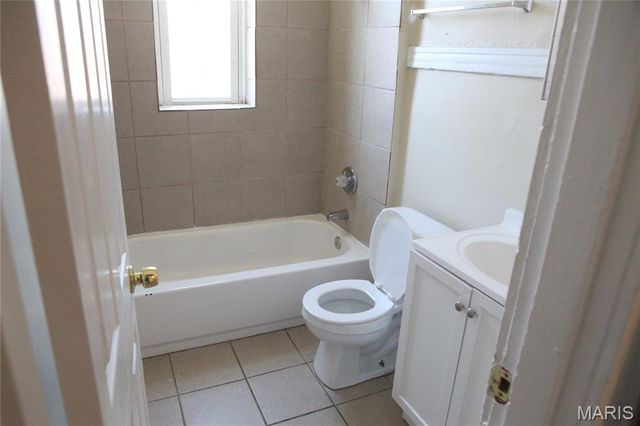 2923 Miami, St Louis, MO 63118