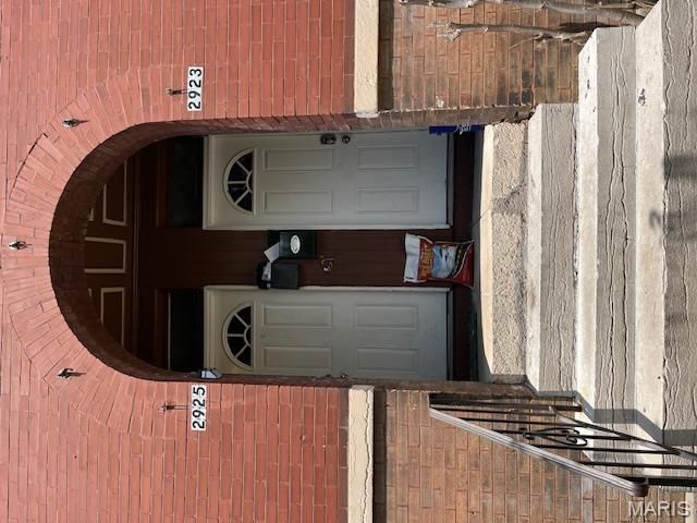 2923 Miami, St Louis, MO 63118
