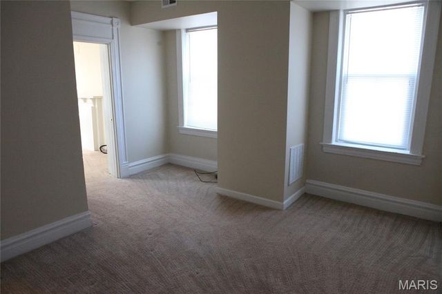 2923 Miami, St Louis, MO 63118