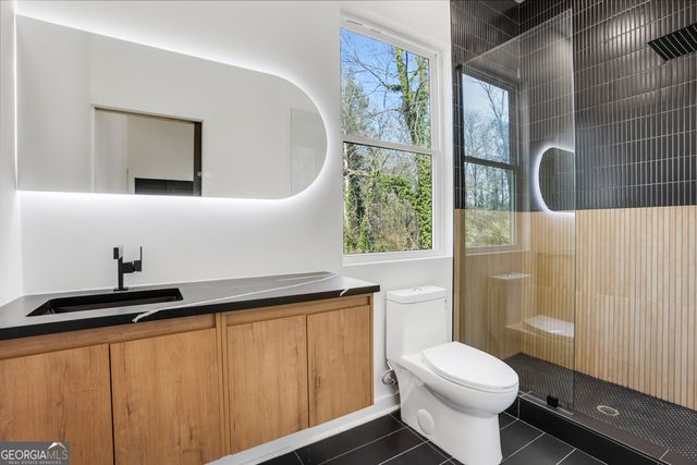 2375 Browns Mill Road SE, Atlanta, GA 30315