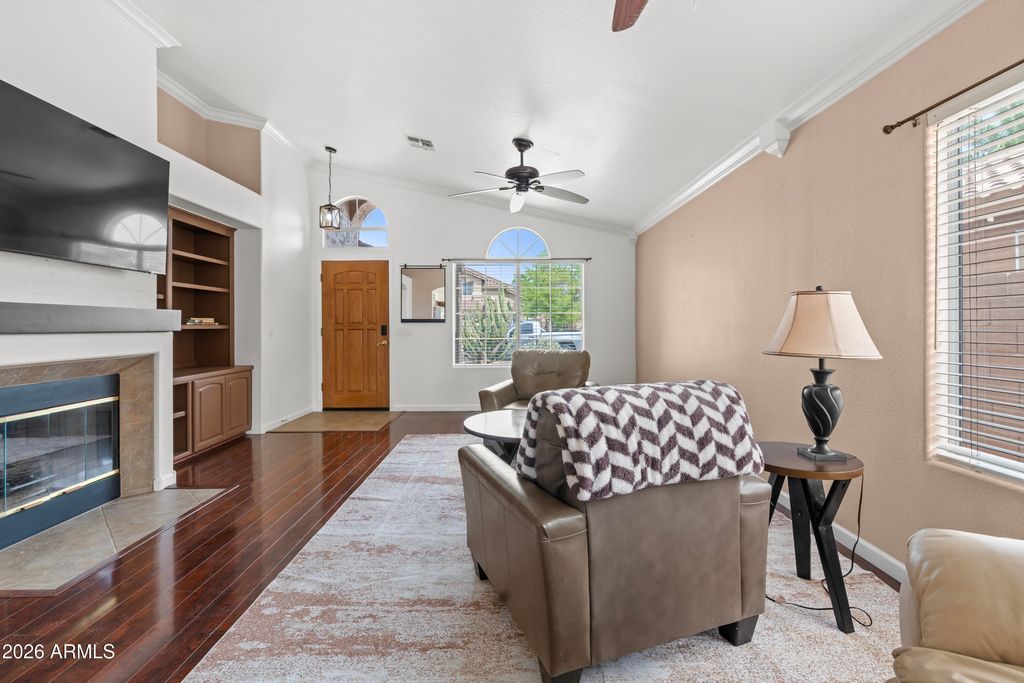 445 W ENCINAS Street, Gilbert, AZ 85233 — photo 3