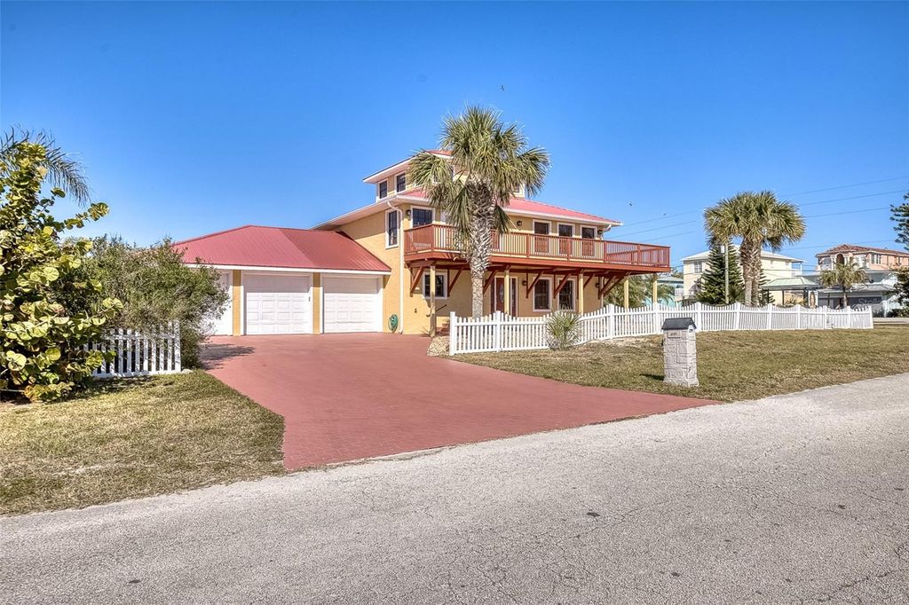 Image 7 of property listing at 3726 S ATLANTIC AVENUE, New Smyrna Beach, FL 32169