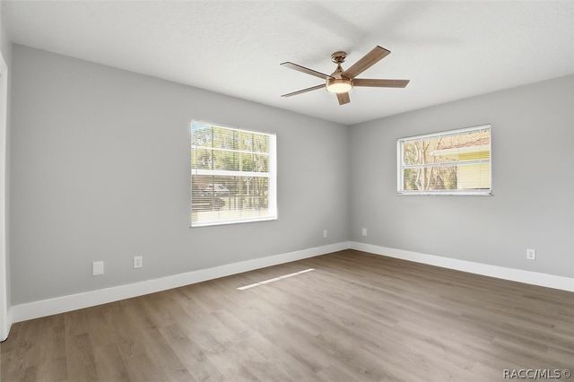 6033 E Rector Street, Inverness, FL 34452