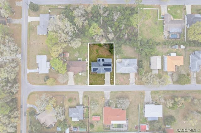 6033 E Rector Street, Inverness, FL 34452