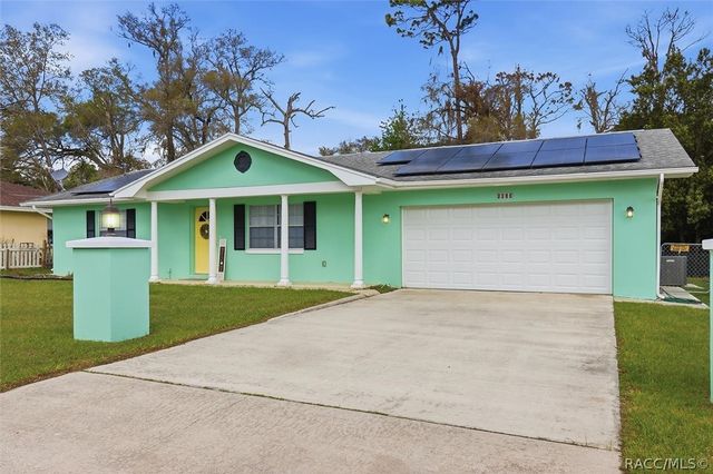 6033 E Rector Street, Inverness, FL 34452