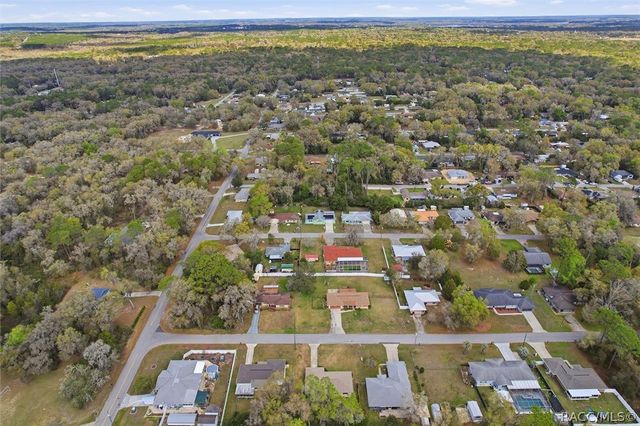 6033 E Rector Street, Inverness, FL 34452