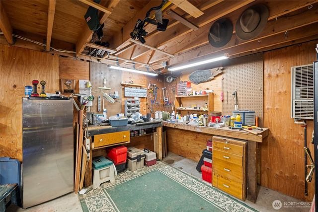 2007 E 15th Street, Bremerton, WA 98310