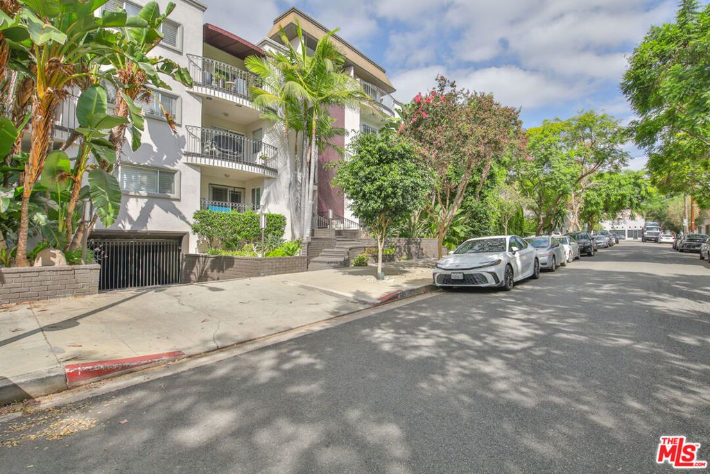 625 N Flores Street 102, West Hollywood, CA 90048 — photo 4