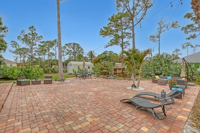 14042 88th Place N, The Acreage, FL 33470