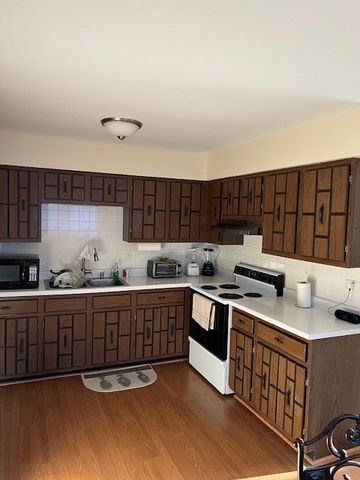 14747 Kenton Avenue 2A, Midlothian, IL 60445