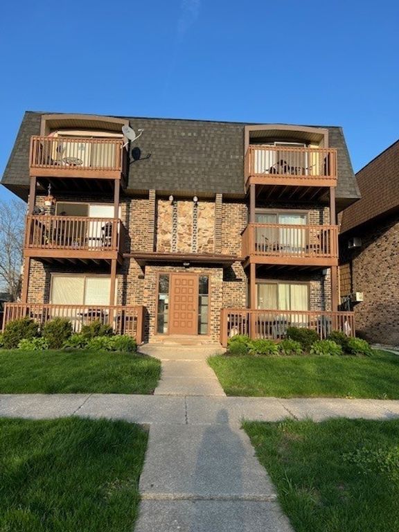 14747 Kenton Avenue 2A, Midlothian, IL 60445