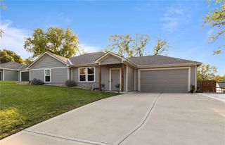 3514 NE Monterey Avenue, Kansas City, MO 64117