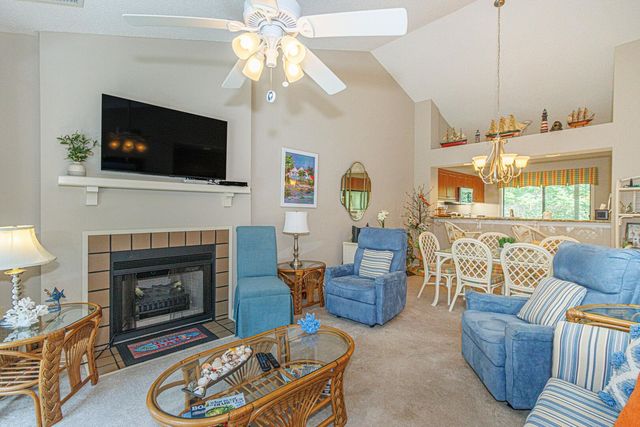 155 Wetherby Way Apt 12E, Myrtle Beach, SC 29572