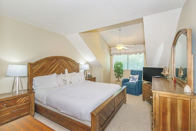 155 Wetherby Way Apt 12E, Myrtle Beach, SC 29572