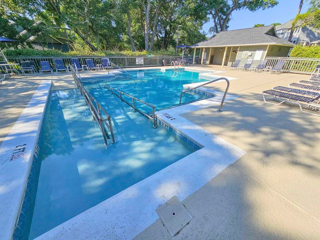 155 Wetherby Way Apt 12E, Myrtle Beach, SC 29572