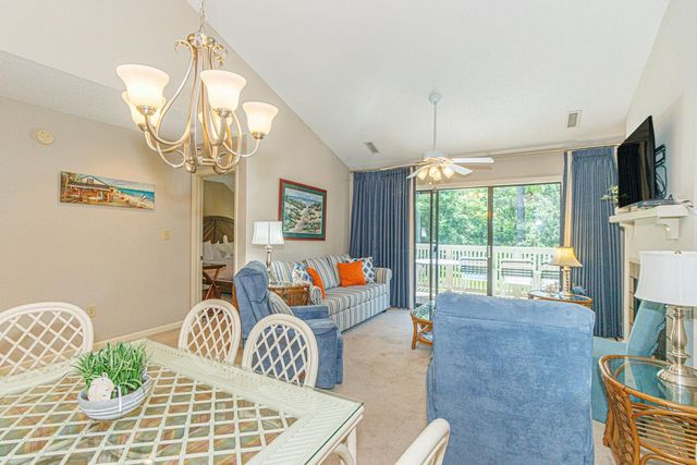 155 Wetherby Way Apt 12E, Myrtle Beach, SC 29572