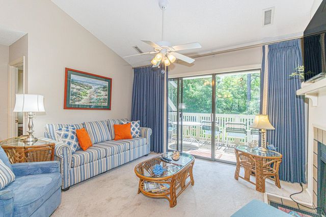 155 Wetherby Way Apt 12E, Myrtle Beach, SC 29572