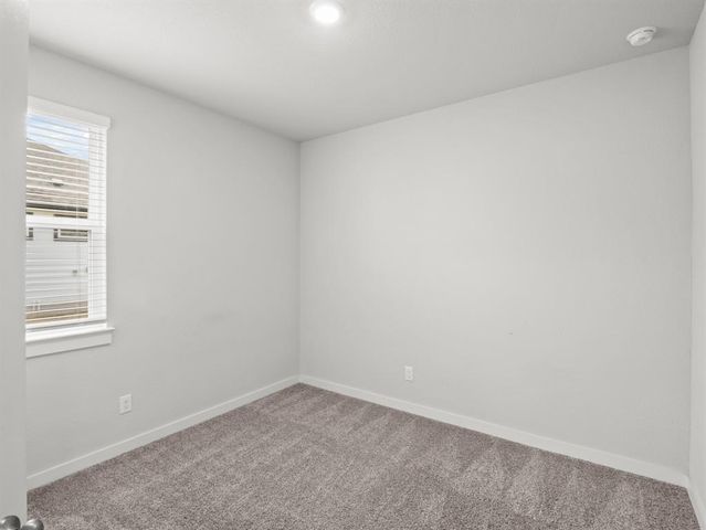 210 Doc Johns DR, Hutto, TX 78634