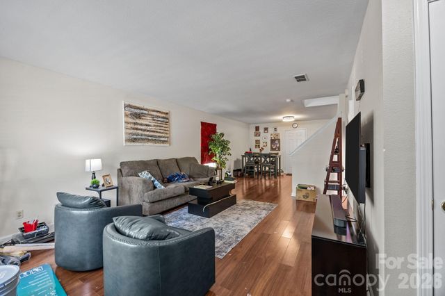 2621 Stream Bank Drive, Charlotte, NC 28269