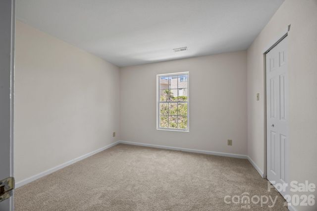 2621 Stream Bank Drive, Charlotte, NC 28269