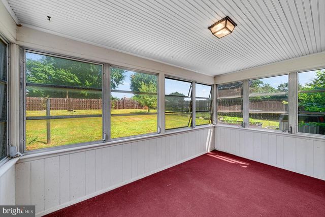 1150 WESTMINSTER AVE, Hanover, PA 17331