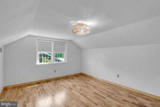 1150 WESTMINSTER AVE, Hanover, PA 17331
