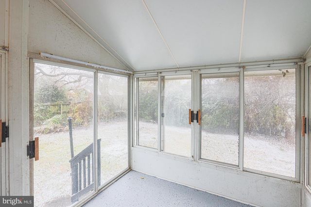 9 GLENMORE AVE, Baltimore, MD 21206