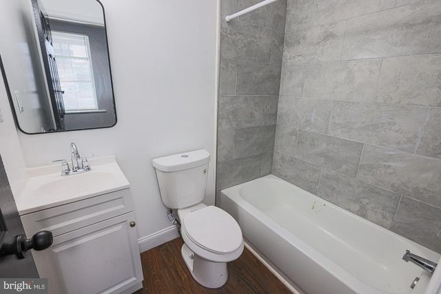 9 GLENMORE AVE, Baltimore, MD 21206