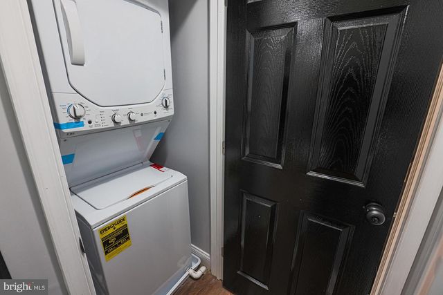 9 GLENMORE AVE, Baltimore, MD 21206