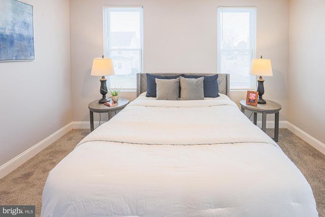 9 GLENMORE AVE, Baltimore, MD 21206