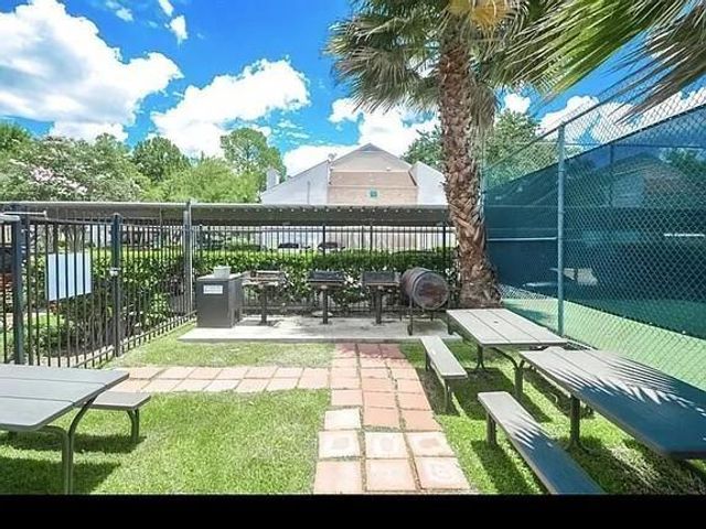 7950 N Stadium Drive 138, Houston, TX 77030