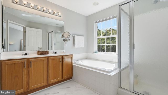 12452 HADRIANS, Bristow, VA 20136