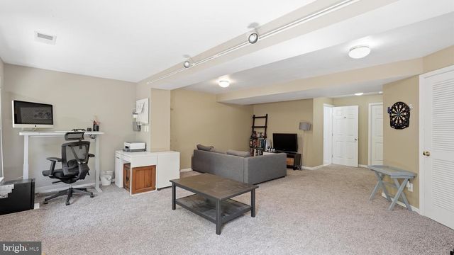 12452 HADRIANS, Bristow, VA 20136