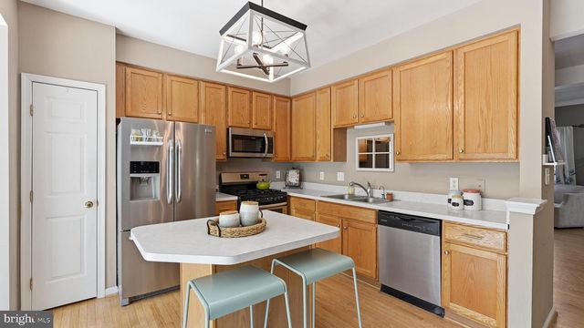 12452 HADRIANS, Bristow, VA 20136