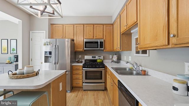 12452 HADRIANS, Bristow, VA 20136
