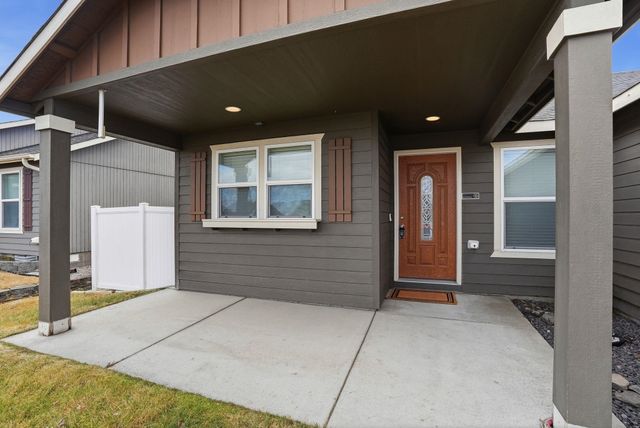 12411 W 2nd Ave, Airway Heights, WA 99001