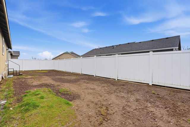 12411 W 2nd Ave, Airway Heights, WA 99001