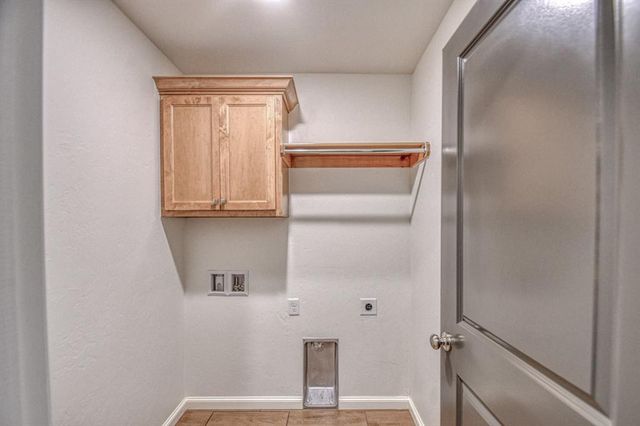 10512 NW 31st Place, Yukon, OK 73099