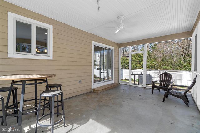 12 FAIRWAY IS, Grasonville, MD 21638