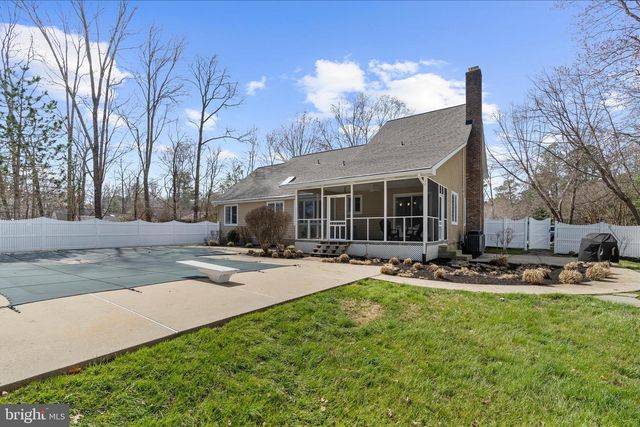 12 FAIRWAY IS, Grasonville, MD 21638