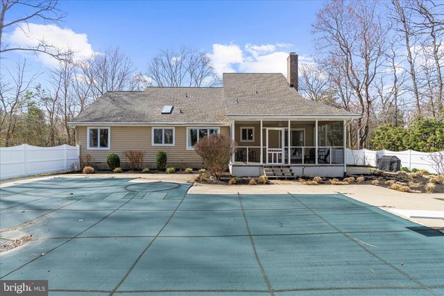 12 FAIRWAY IS, Grasonville, MD 21638