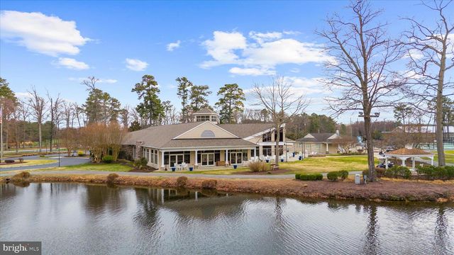 12 FAIRWAY IS, Grasonville, MD 21638