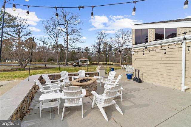 12 FAIRWAY IS, Grasonville, MD 21638