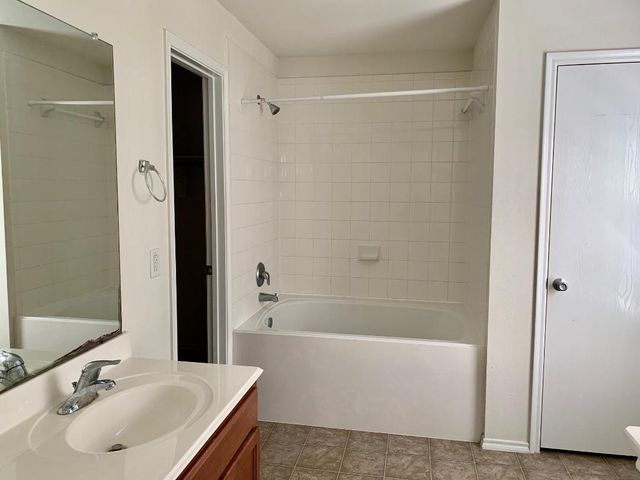 2902 Beacon Grove, Spring, TX 77389